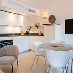 公寓 Duplex Celeste, Centre-ville 圣特罗佩